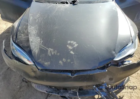 2022 Tesla Model S z USA, uszkodzony, nr VIN 5YJSA1E58NF473024